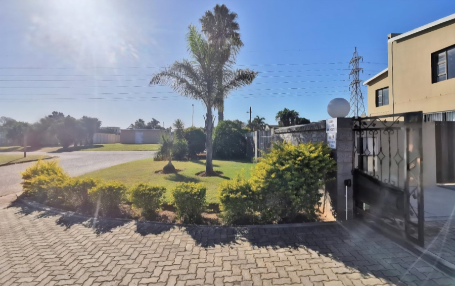 3 Bedroom Property for Sale in Campher Park Eastern Cape